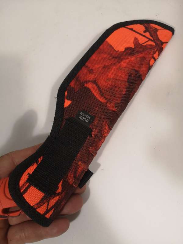 Buck 393 Omni Hunter 12PT 4` Fixed Blade, Gut Hook, Mossy Oak Blaze Camo Handles