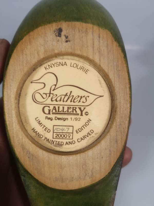 FEATHERS GALLERY KNYSNA LIMITED EDITION NO 1047 FEMALE KNYSNA LOERIE HAND CRAFTED VINTAGE 1993