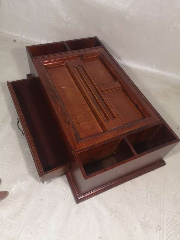 STUNNING WOODEN STATIONARY BOX WITH ALOT OF COMPARTMENTS