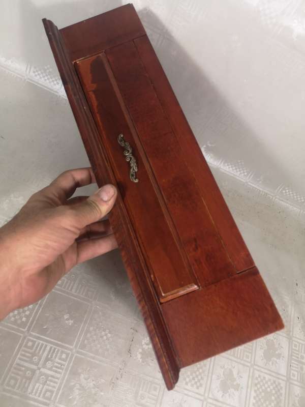 STUNNING WOODEN STATIONARY BOX WITH ALOT OF COMPARTMENTS