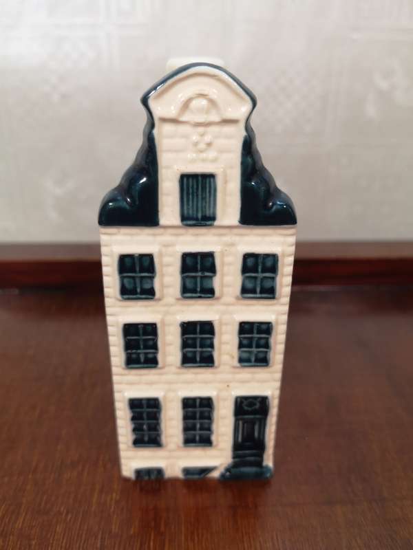 Vintage Delft KLM Bols Miniature House Collectible no 59