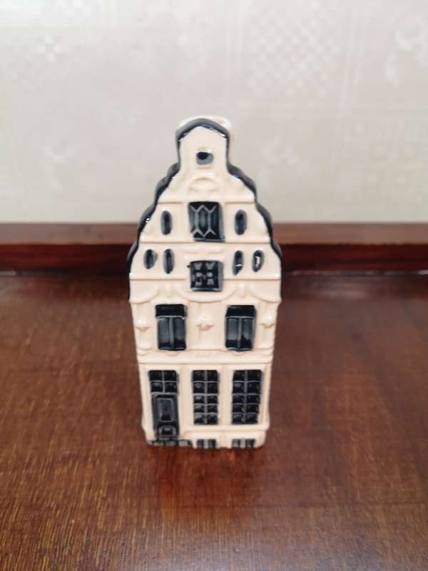 Vintage Delft KLM Bols Miniature House Collectible no 10