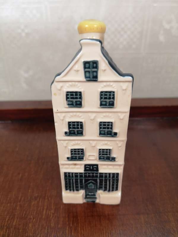 Vintage Delft KLM Bols Miniature House Collectible no 28