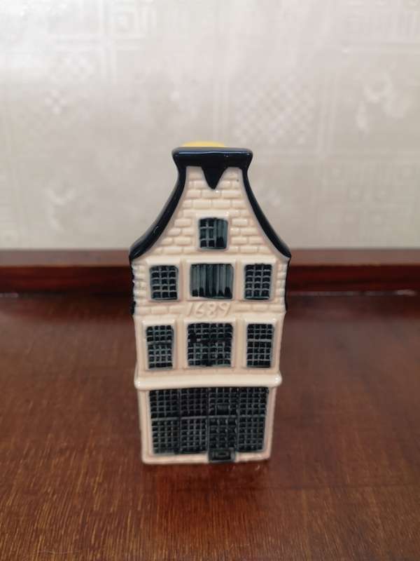 Vintage Delft KLM Bols Miniature House Collectible no 11