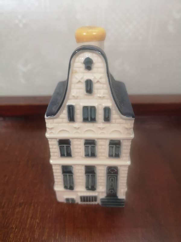 Vintage Delft KLM Bols Miniature House Collectible no 40