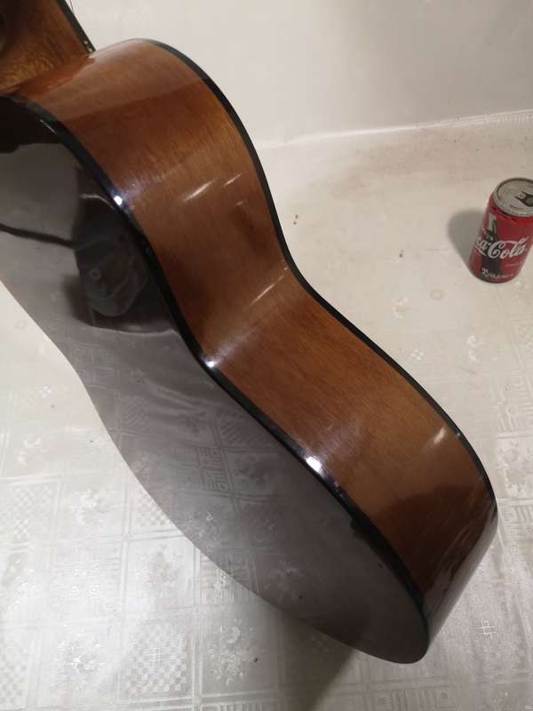 BEAUTIFUL HONDO H90N HALF SIZE CLASSICAL GUITAR