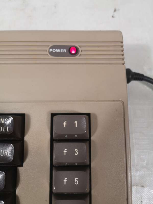 Super Collectable!! Commodore 64 computer, Power Supply, Original Cartridge & Gaming Tapes (Working)