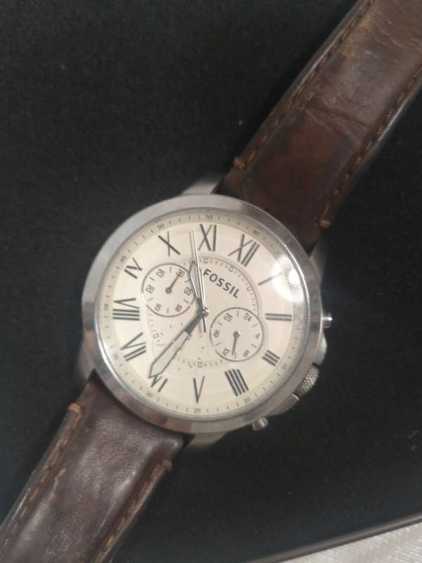 Fossil Mens Watch Grant Chronograph FS4735 - Silver & Cream Dial - Leather Strap