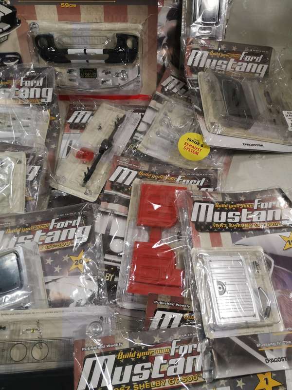 Deagostini Collectibles Build the Massive 1:6 Scale GT500 Mustang