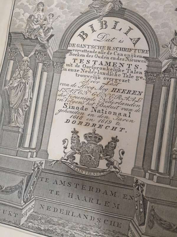 MAGNIFICENT 200 YEAR OLD STATEN-GENERAAL BIJBEL