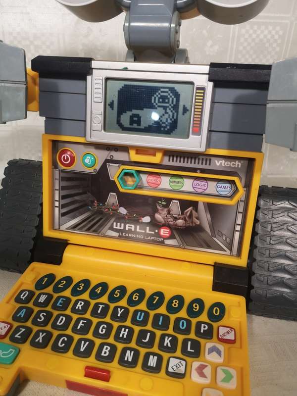 Highly Collectable Original VTech WALL-E Learning  Laptop / Computer