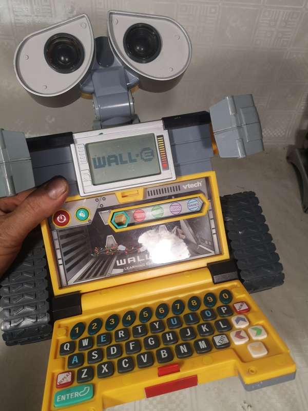 Highly Collectable Original VTech WALL-E Learning  Laptop / Computer