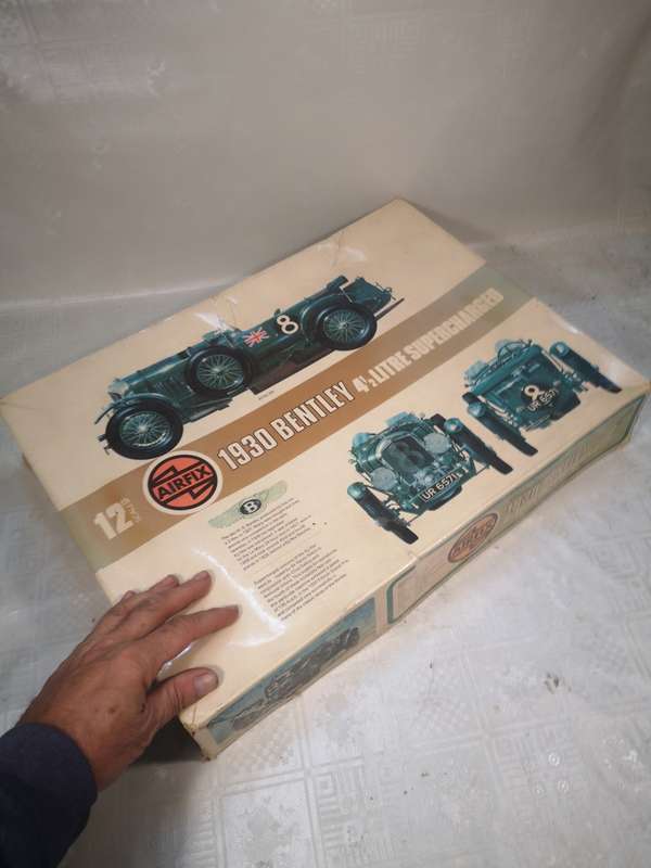 Very Large Airfix 1930 Bentley 4 ½ Litre Supercharged 1/12 Scale Model Kit
