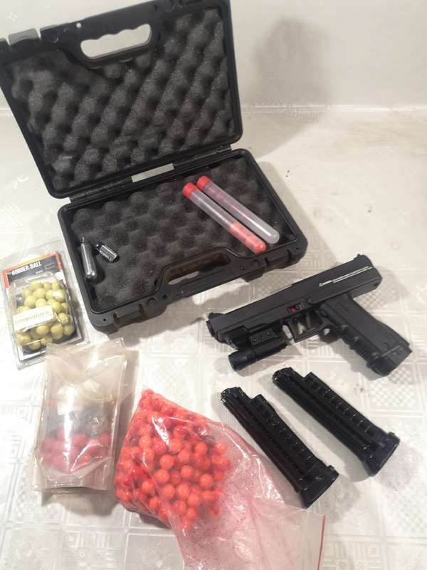 Very Powerful Tiberius T8.1 Self Defence Pepper ball Pistol Gigantic Combo