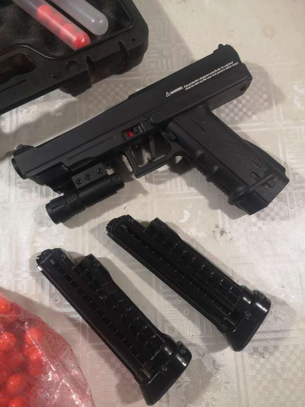 Very Powerful Tiberius T8.1 Self Defence Pepper ball Pistol Gigantic Combo