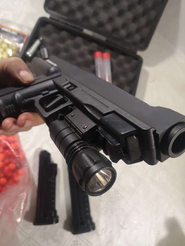 Very Powerful Tiberius T8.1 Self Defence Pepper ball Pistol Gigantic Combo