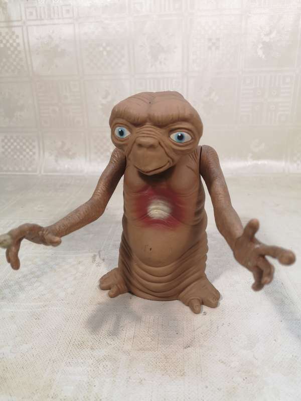 E.t. The Extra Terrestrial Puppet Action Toy Glow in Dark Made by ReSaurus