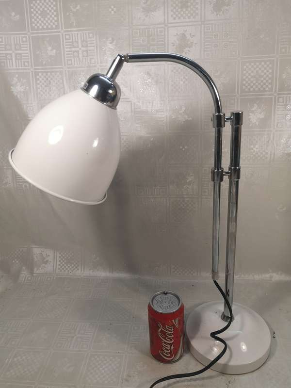 Magnificent Vintage Gooseneck Table Lamp - Tested working 550mm high