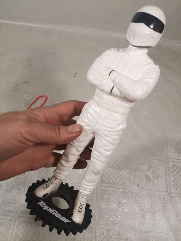 COLLECTABLE TOP GEAR THE STIG SHAMPOO BOTTLE & SOAP ON THE ROPE