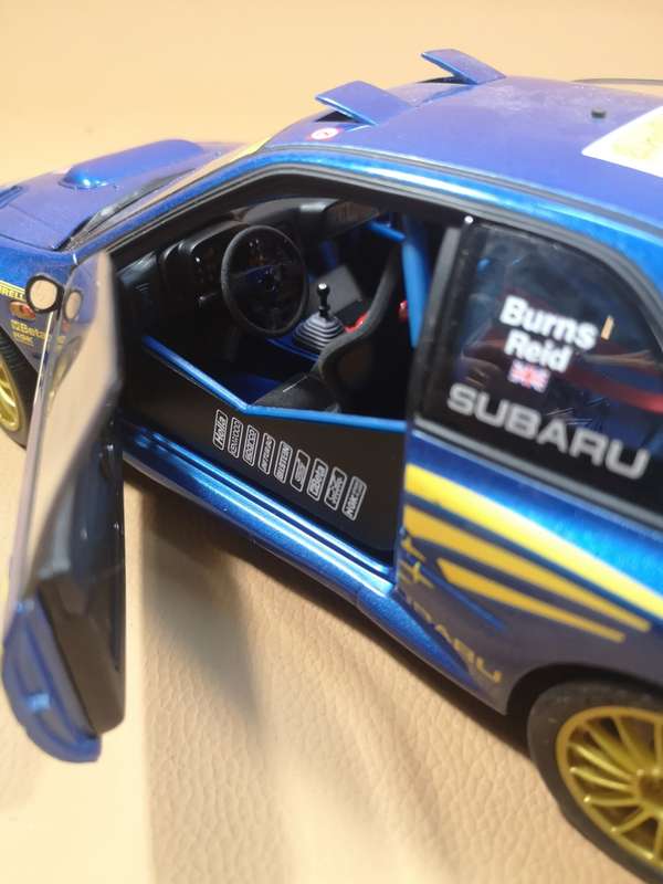 RARE!! AUTOART 1/18 DIECAST SUBARU IMPREZA WRC NO. 5 BURNS/ REID