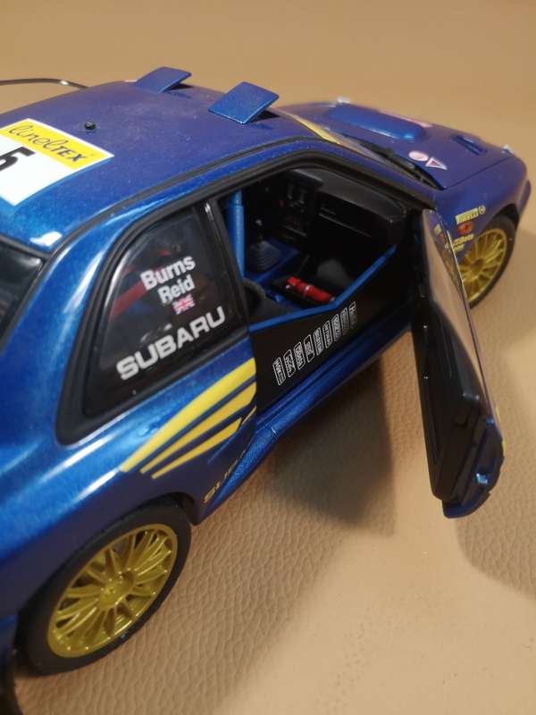 RARE!! AUTOART 1/18 DIECAST SUBARU IMPREZA WRC NO. 5 BURNS/ REID