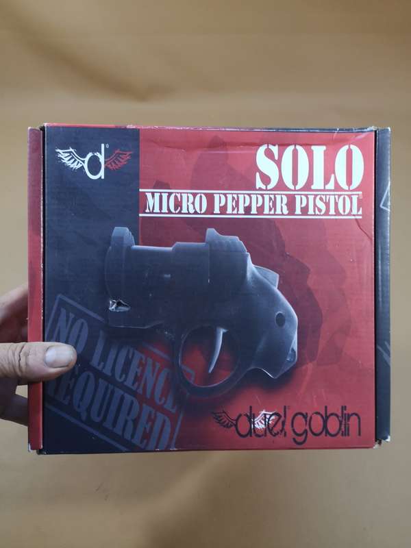 NEW GOBLIN SOLO SELF DEFENCE PAINTBALL/pepper ball PISTOL - COMPLETE IN BOX