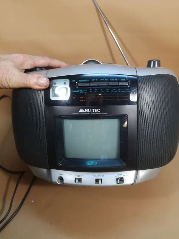 NU-TEC CD, Radio and TV, in working condition, work with battery or electric, as per photo