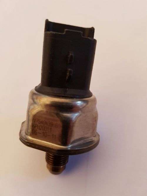 BMW MINI  OEM  FUEL RAIL PRESSURE SENSOR  V7540439 / 6PH20011