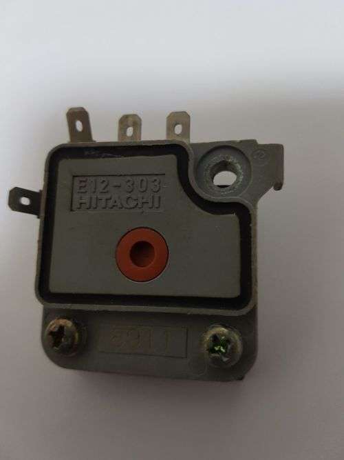 Honda Accord Original Hitachi Ignition Module E12-303 / 30130-P73-A01 / 30130-p2f-A01 /30130-P06-006