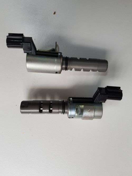 TOYOTA Camshaft Timing Oil Control Solenoid Valve VVT  21011-0340 15330-0A010, 15330-20010, 15330-20