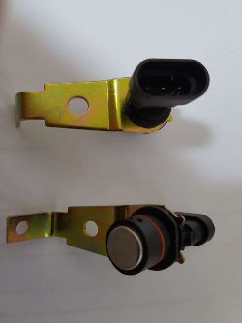 Chevrolet Isuzu Gmc Crankshaft Sensor 12596851 10456042 8104565420