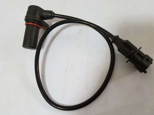 Alfa Romeo / Fiat Opel Crankshaft Sensor  0281002214 0281002474