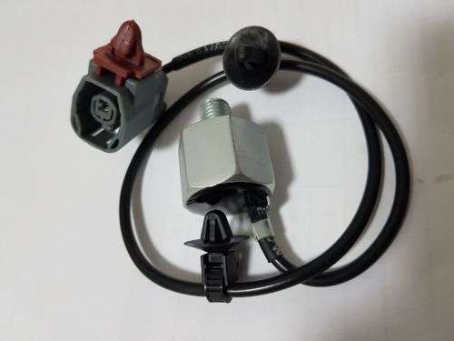 MAZDA 2 3 5 6 KNOCK SENSOR ZJ01-18-921 E1T50371 V32720025