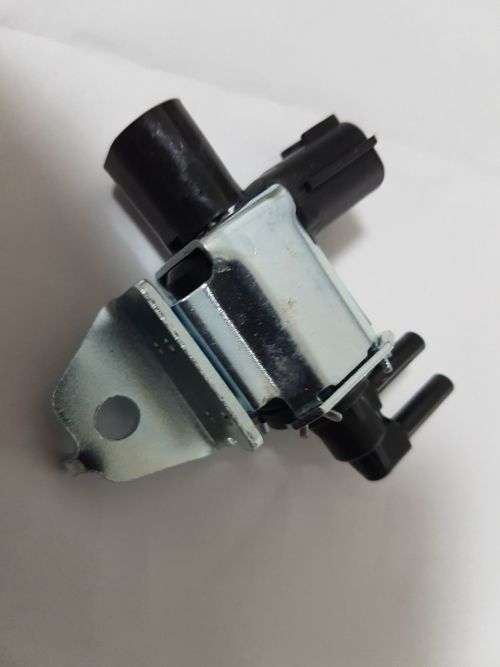 Nissan Vias Control Solenoid Valve 14955-8J10A  K5t46673 Emission Kit