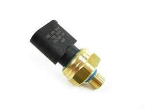 VW AUDI ORIGINAL LOW FUEL PRESSURE SENSOR 06E906051J 06E906051K  06E906051E