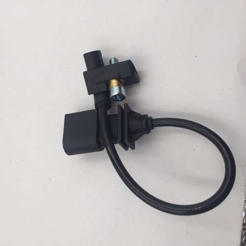Bmw X3 X5 X6 E46 E53 E60 E61 E63 Crankshaft Sensor 13627787192 0281002477
