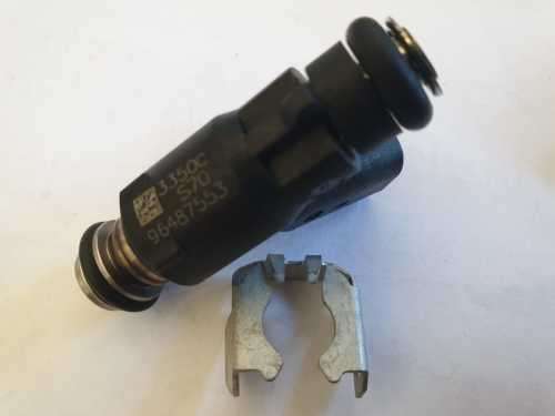 Chevrolet Aveo 1.6 Petrol Fuel Injector 96487553