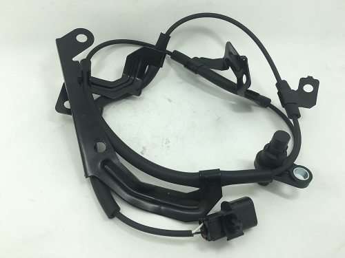 Mitsubishi Triton Right Front Abs Wheel Speed Sensor  4670A596 4670A878
