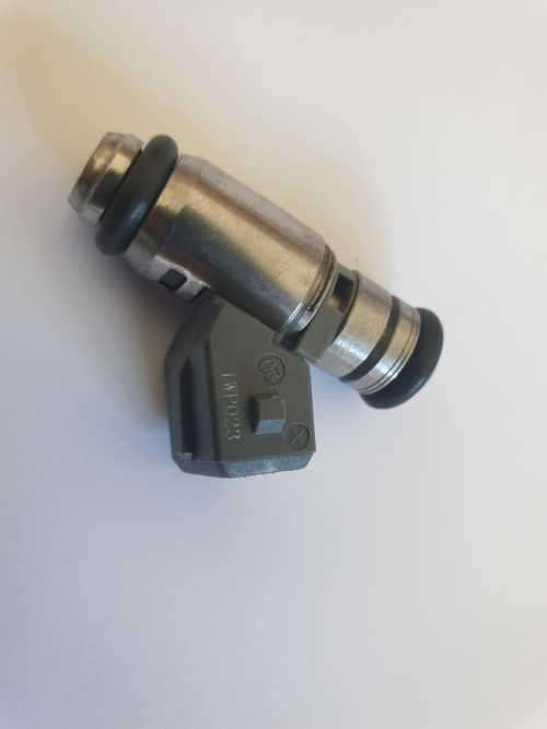 Fiat Punto Vw Petrol Fuel Injector IWP023 75112023 46433547