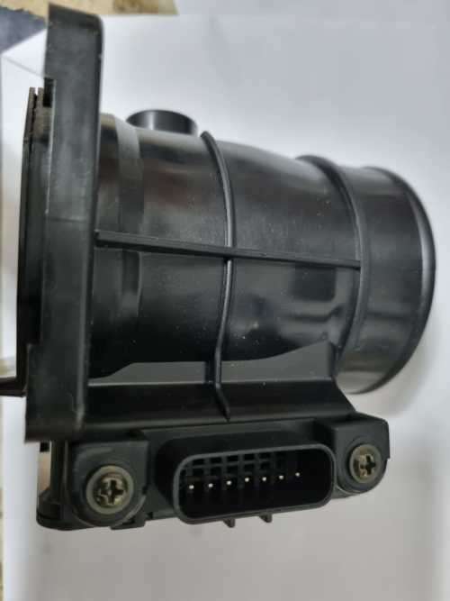 Mitsubishi  3.0 Maf Sensor E5T05371 MD172449