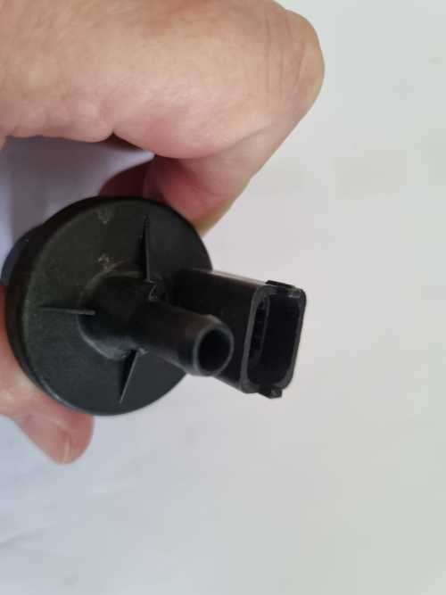Vw Audi Volvo Saab Purge Solenoid Valve Bosch 0280142424 0280142300 058133517