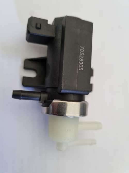 Vw Audi Turbo Pressure Solenoid N75 1H0906627 7.21903.20 70328905