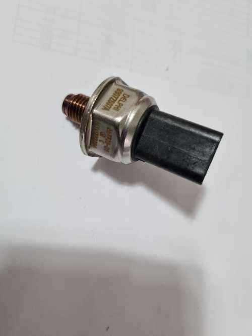 Renault Ford Ssangyong Fuel Rail Pressure Sensor 55PP03-01 55PP03-02 9307Z507A