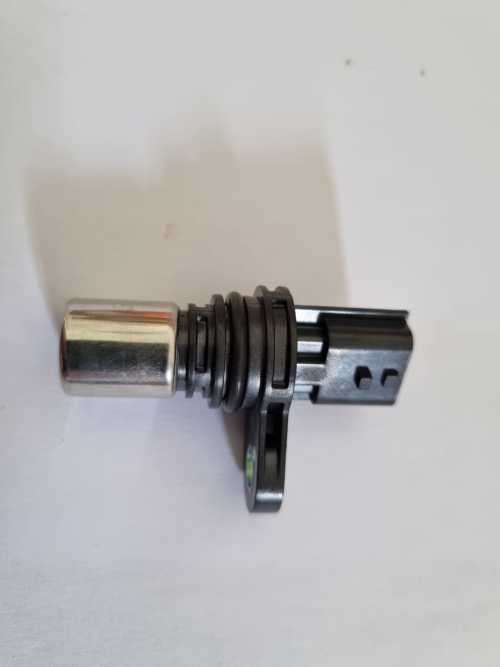 Datsun GO Nissan Camshaft  Position Sensor 23731-1HC1A