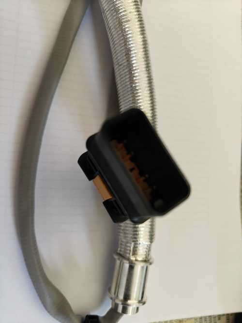 BMW 3 & 4 Series Oxygen Sensor  11787848486 0258030142 0258030143 784848602