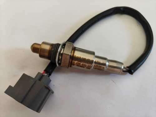 Mercedes  4wire Oxygen Sensor Bosch A0075426318 0258030007 0258030008