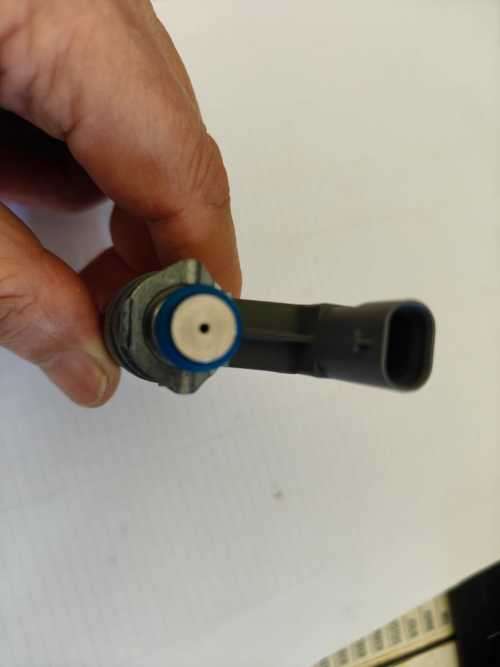 Vw Audi Magneti Marelli Petrol Fuel Injector 03F906036B