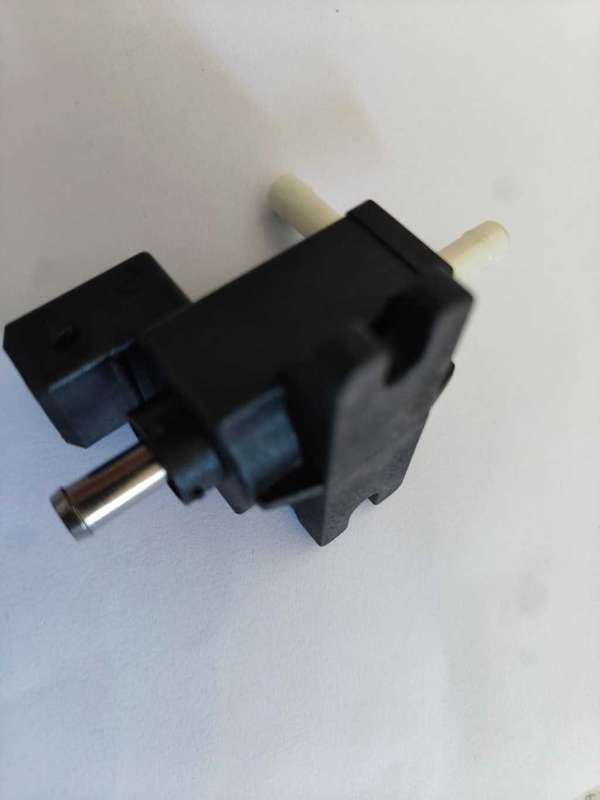 Opel Astra Zafira Turbo Wastegate Solenoid 55352099, 55557806, 5850129
