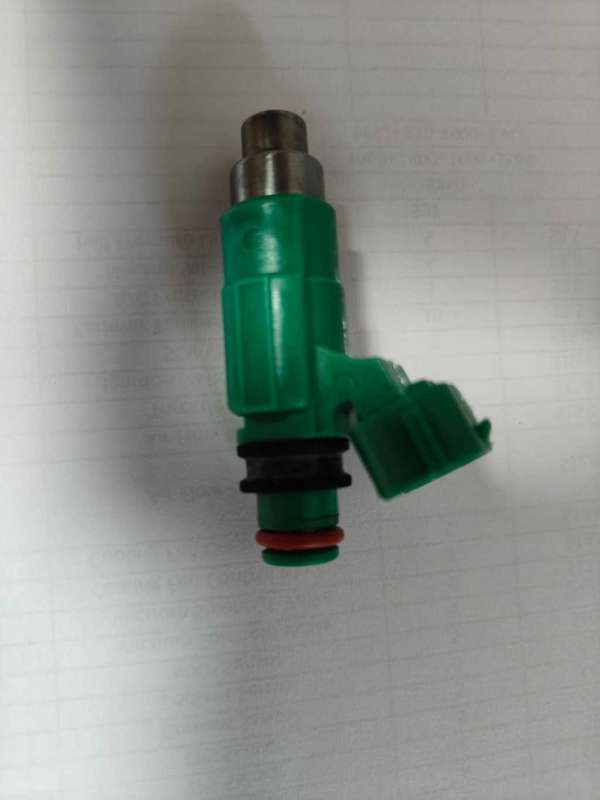 Mazda Petrol Fuel Injector INP783  FSJ213250 FSJ2-13-250