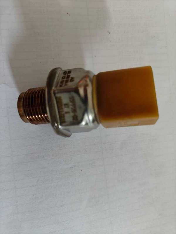 Vw Audi Oem Fuel Rail Pressure Sensor 55pp26-02 03l906054A